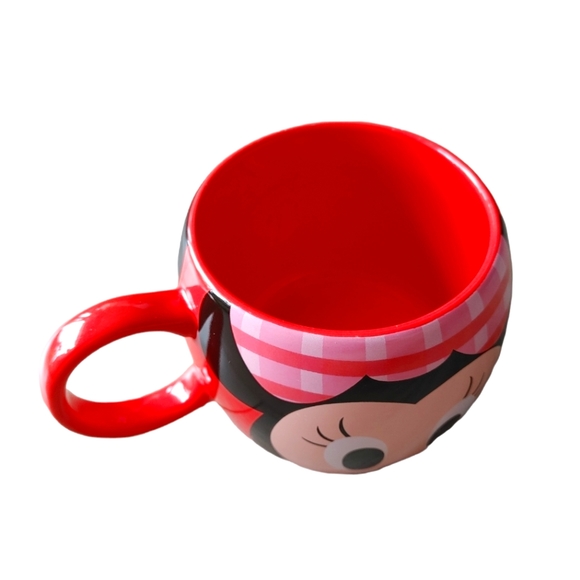 Disneyland Hong Kong Cute Minnie Mouse Porcelain Mug - Picture 6 of 9
